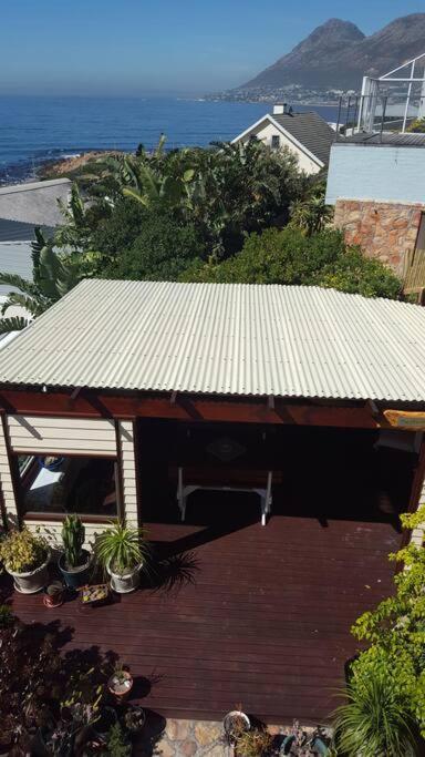 18 Steps - Seaside Cottage With Breathtaking Views Città del Capo Esterno foto