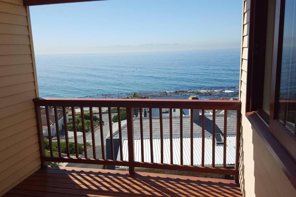 18 Steps - Seaside Cottage With Breathtaking Views Città del Capo Esterno foto